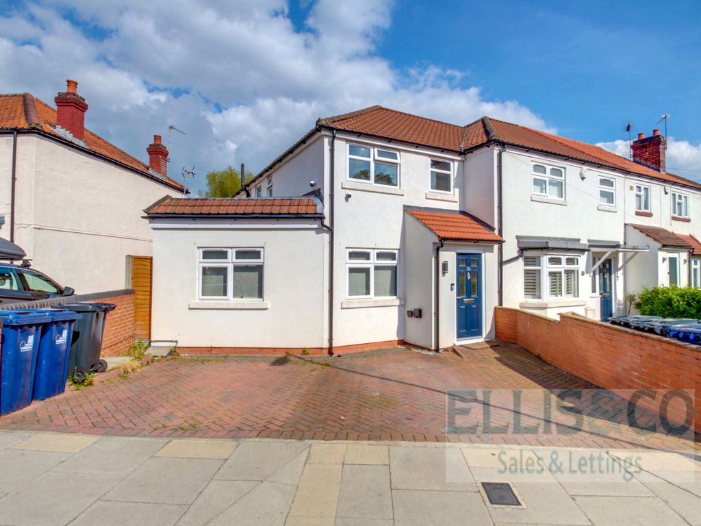 2 bed end terrace house for sale in Hillbeck Way, Greenford UB6, £