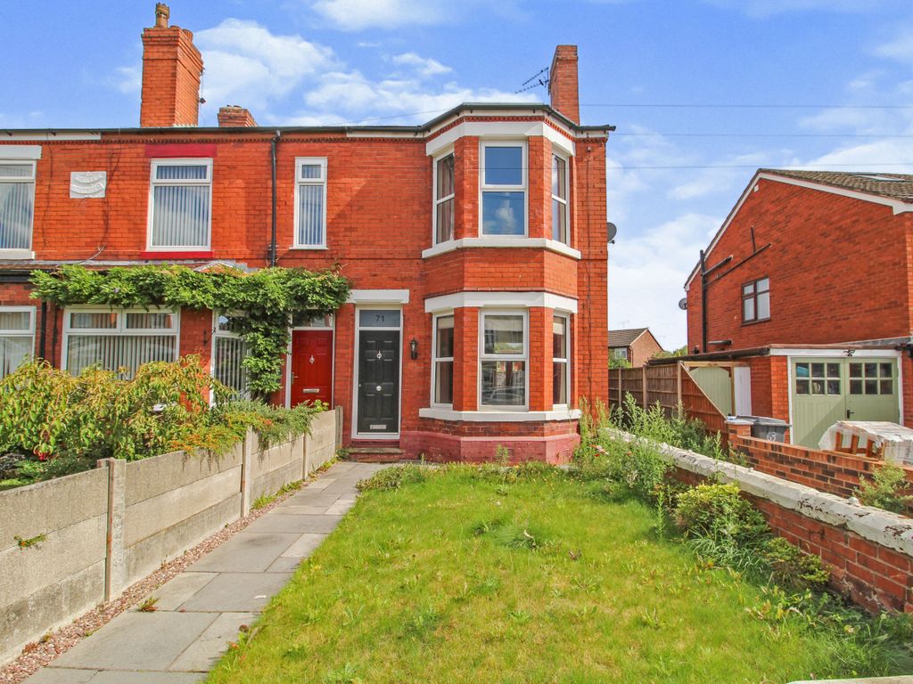 2 bed terraced house for sale in Hood Lane, Warrington WA5, £230,000