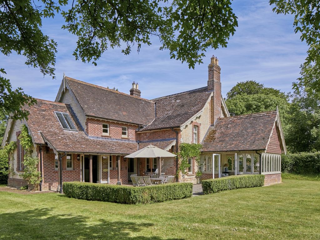 5 bed detached house to rent in Fontmell Parva, Blandford Forum DT11, £4,500 pcm Zoopla