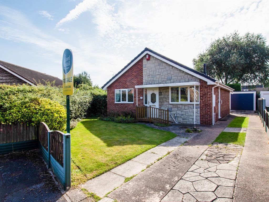 2 bed detached bungalow for sale in Hollingthorpe Avenue, Hall Green