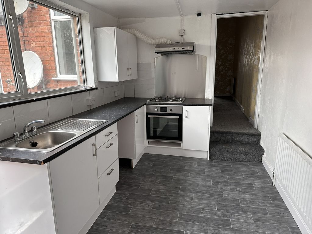 1 bed flat to rent in Fordhouse Lane, Stirchley, Birmingham B30, £550