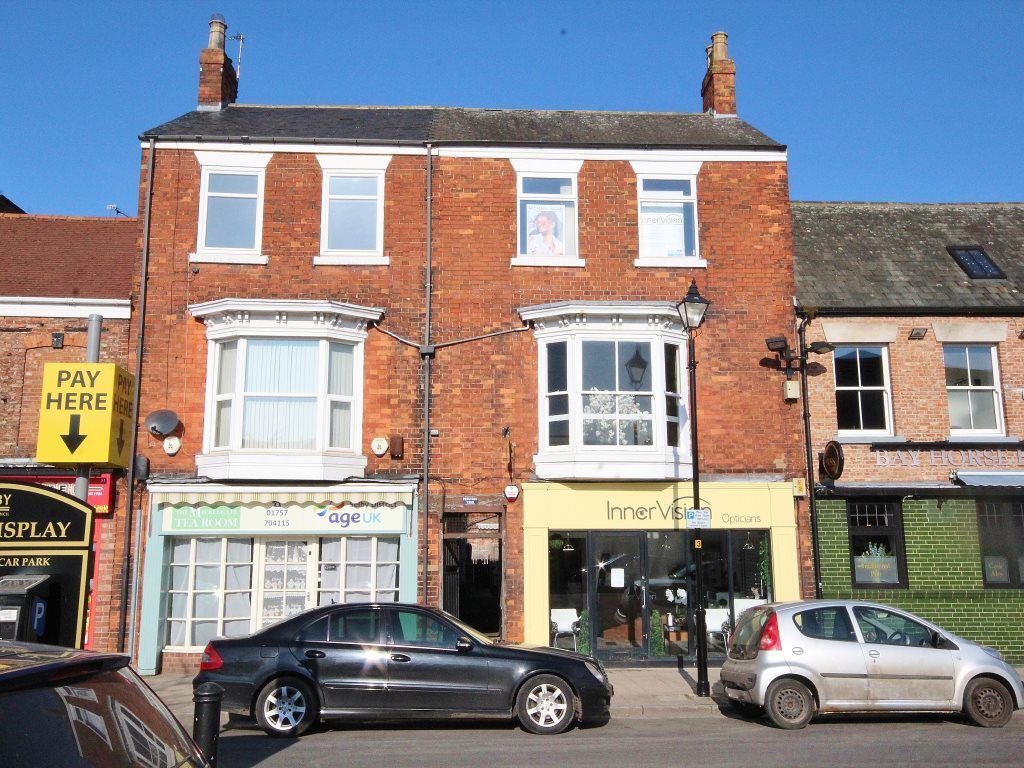 1 bed flat to rent in Micklegate, Selby YO8 Zoopla