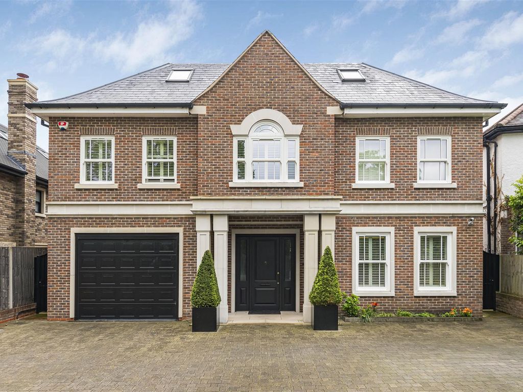 6 bed detached house for sale in Oakleigh Avenue, London N20, £