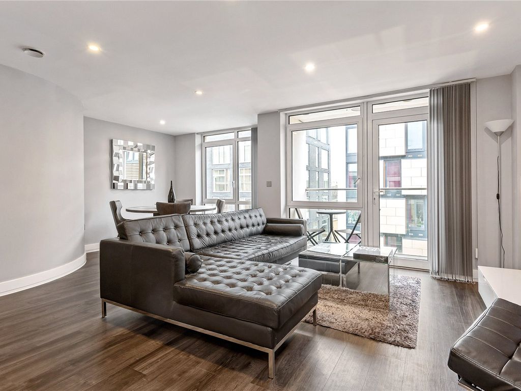 2 bed flat to rent in Ermin Apartments, 265 Goswell Road, Clerkenwell