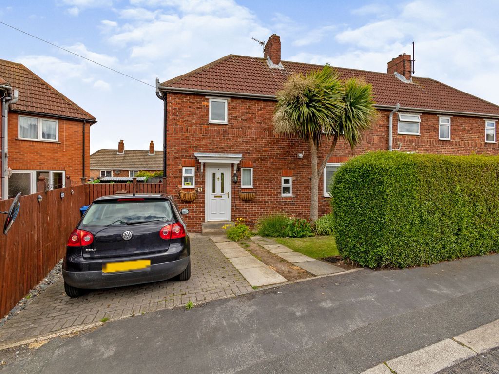 3 bed semidetached house for sale in Abbots Road, Whitby, North Yorkshire YO22 Zoopla