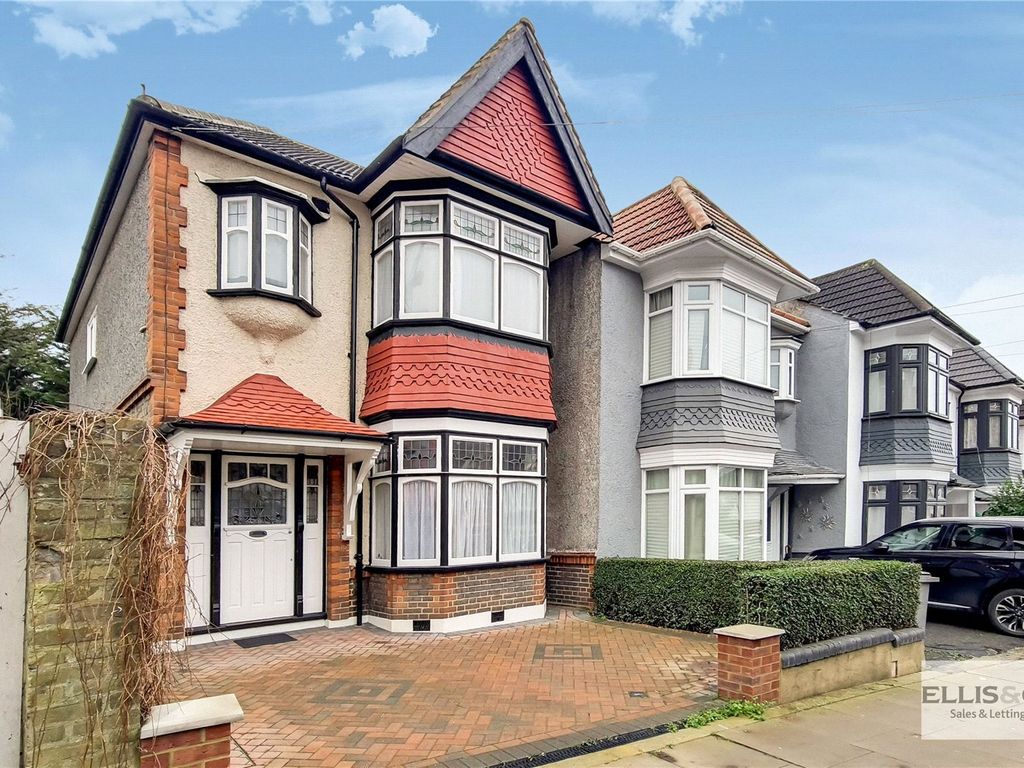 3 bed end terrace house for sale in Cecil Avenue, Wembley HA9 - Zoopla