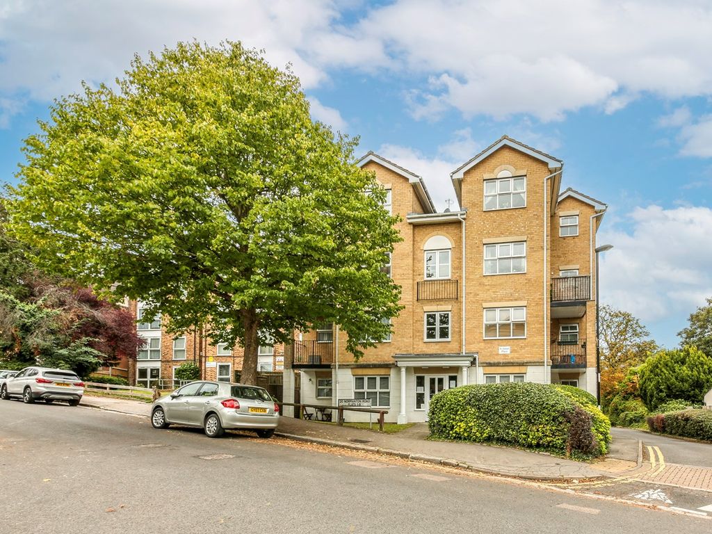 2 bed flat for sale in Normanton Road, South Croydon CR2, £315,000 Zoopla