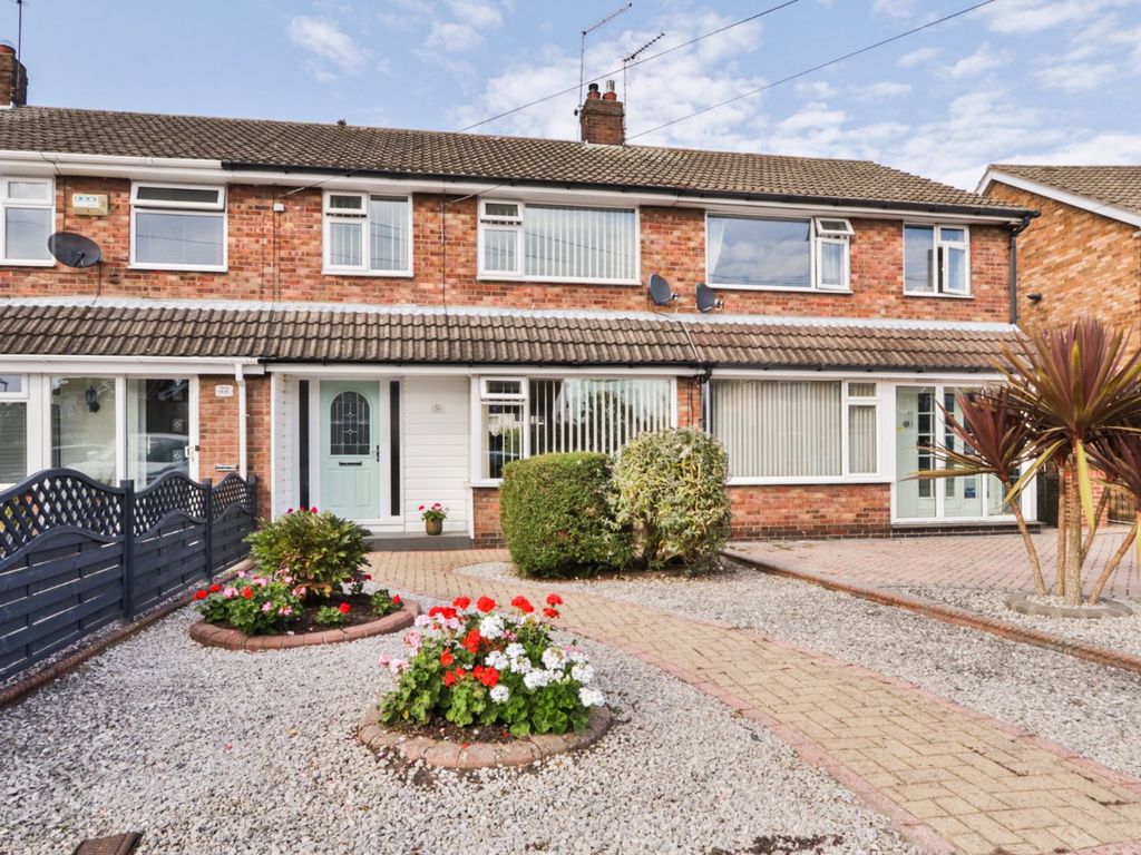 4 bed terraced house for sale in Glenwood Close, Hull HU8 Zoopla