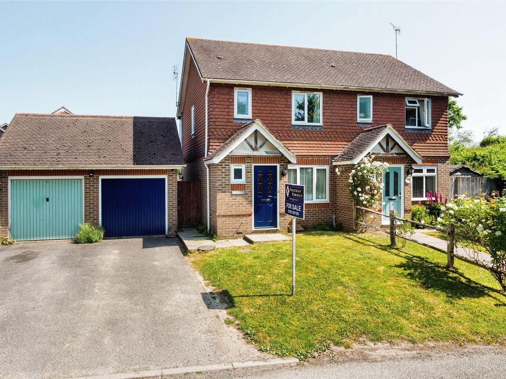 2 bed semidetached house for sale in Lane, Robertsbridge, East