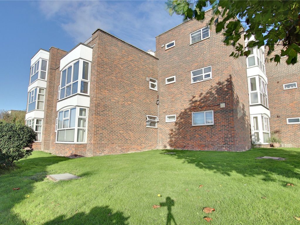 1 bed flat for sale in The Strand, GoringBySea, Worthing BN12 Zoopla