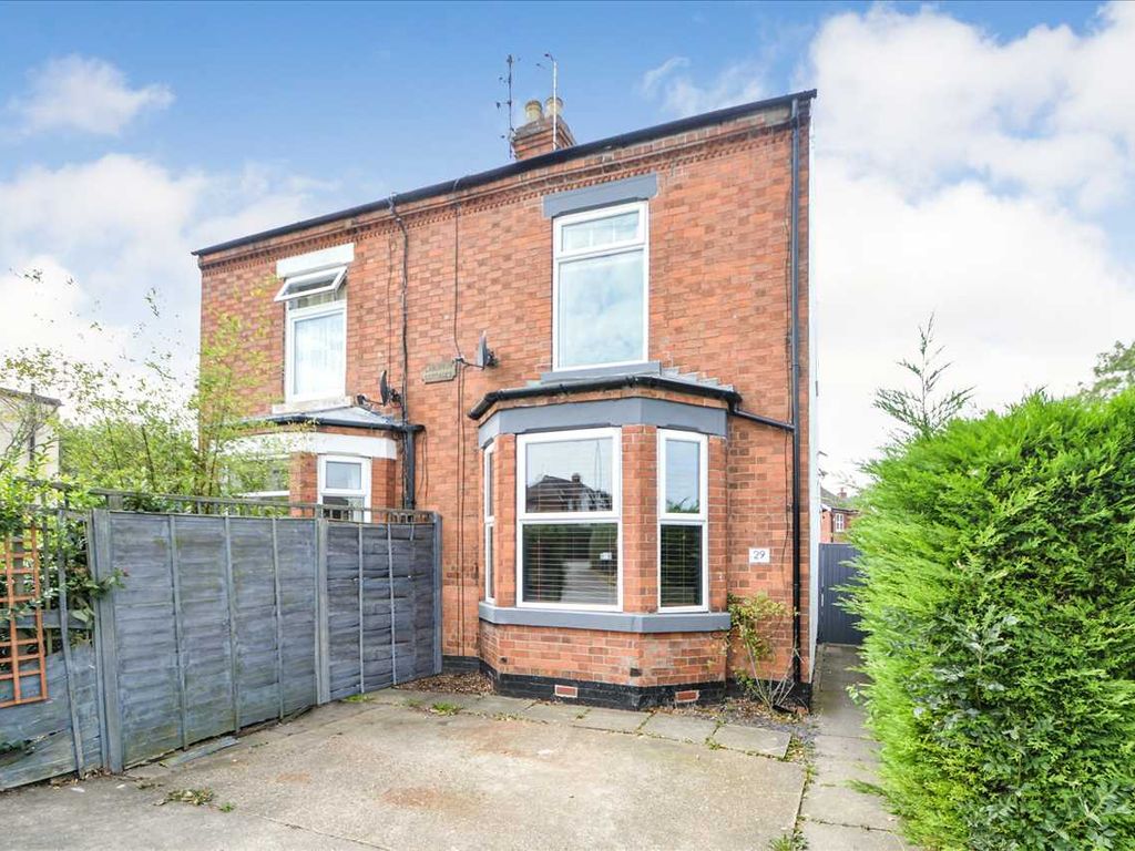 3 bed property for sale in Nottingham Road, Keyworth, Nottingham NG12