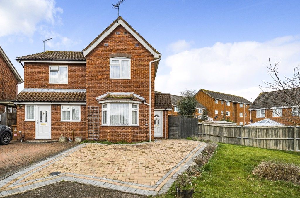 2 bed semidetached house for sale in St. Annes Close, Watford