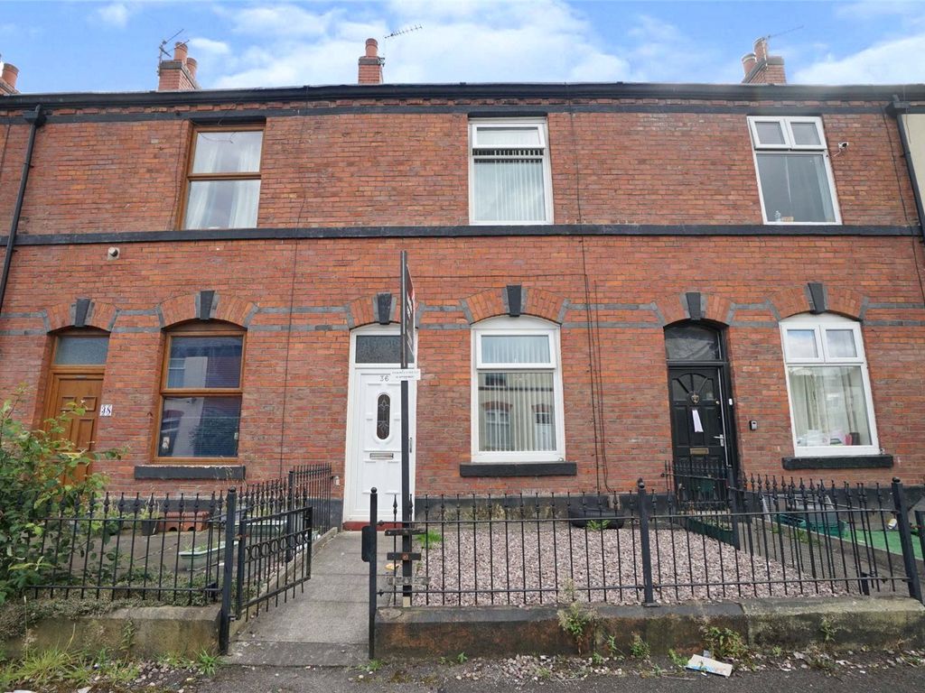 2 bed terraced house for sale in Nuttall Street, Bury BL9 Zoopla