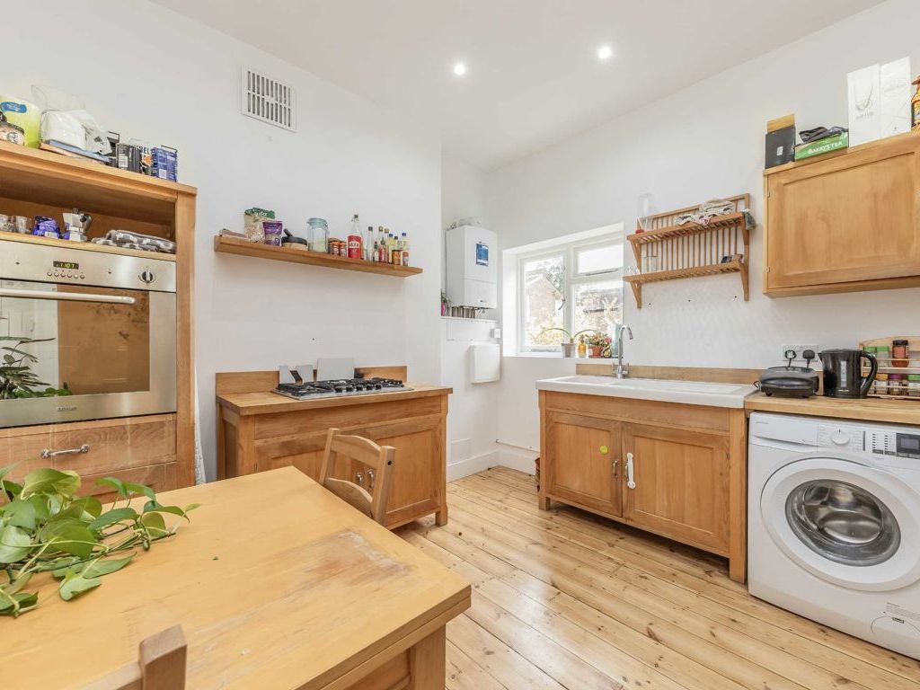 2 bed flat for sale in Woodnook Road, London SW16, £500,000 Zoopla