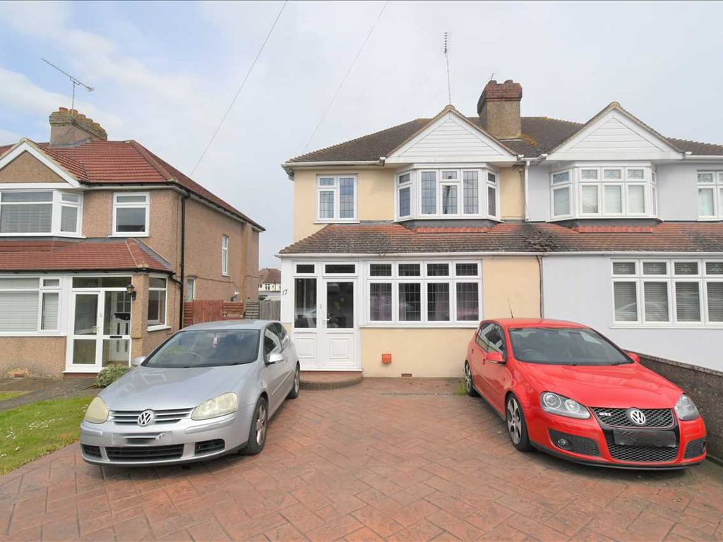 3 bed property to rent in Main Road, Sutton At Hone, Dartford DA4 Zoopla