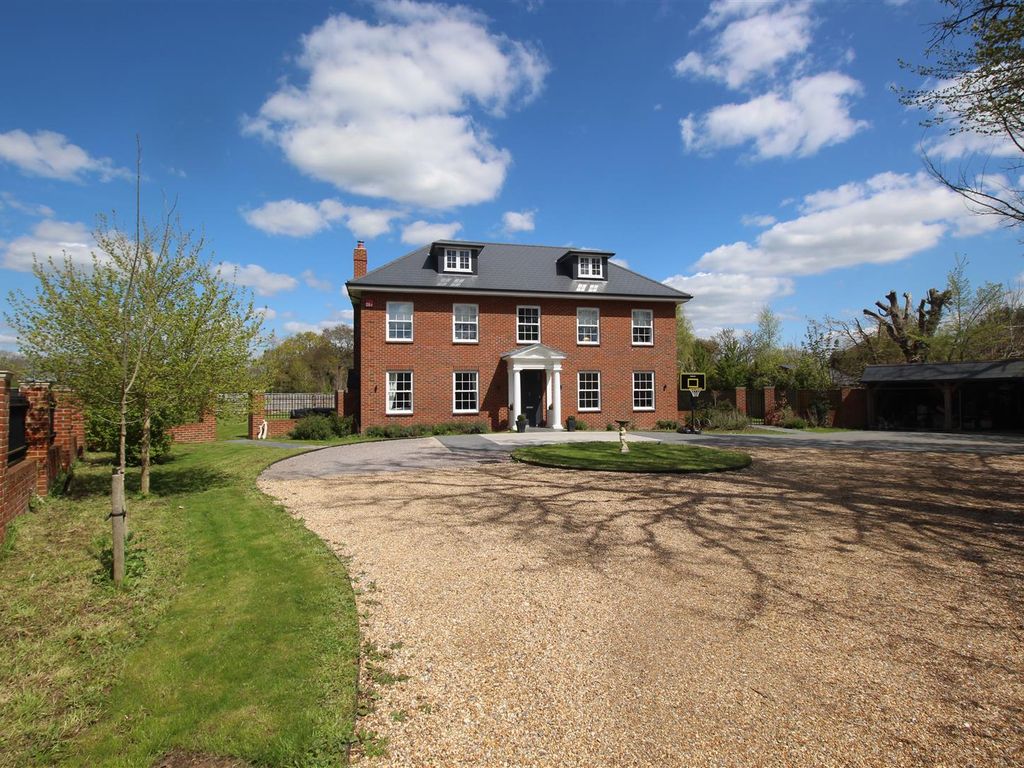 5 bed detached house for sale in Main Road, Bosham, Chichester PO18