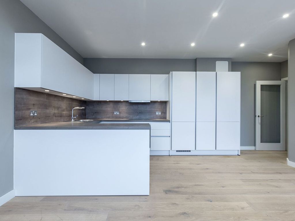 1 bed flat to rent in Cheam Common Road, Worcester Park KT4 Zoopla