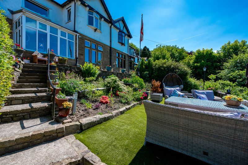 4 bed property for sale in Manchester Road, Salterforth, Barnoldswick