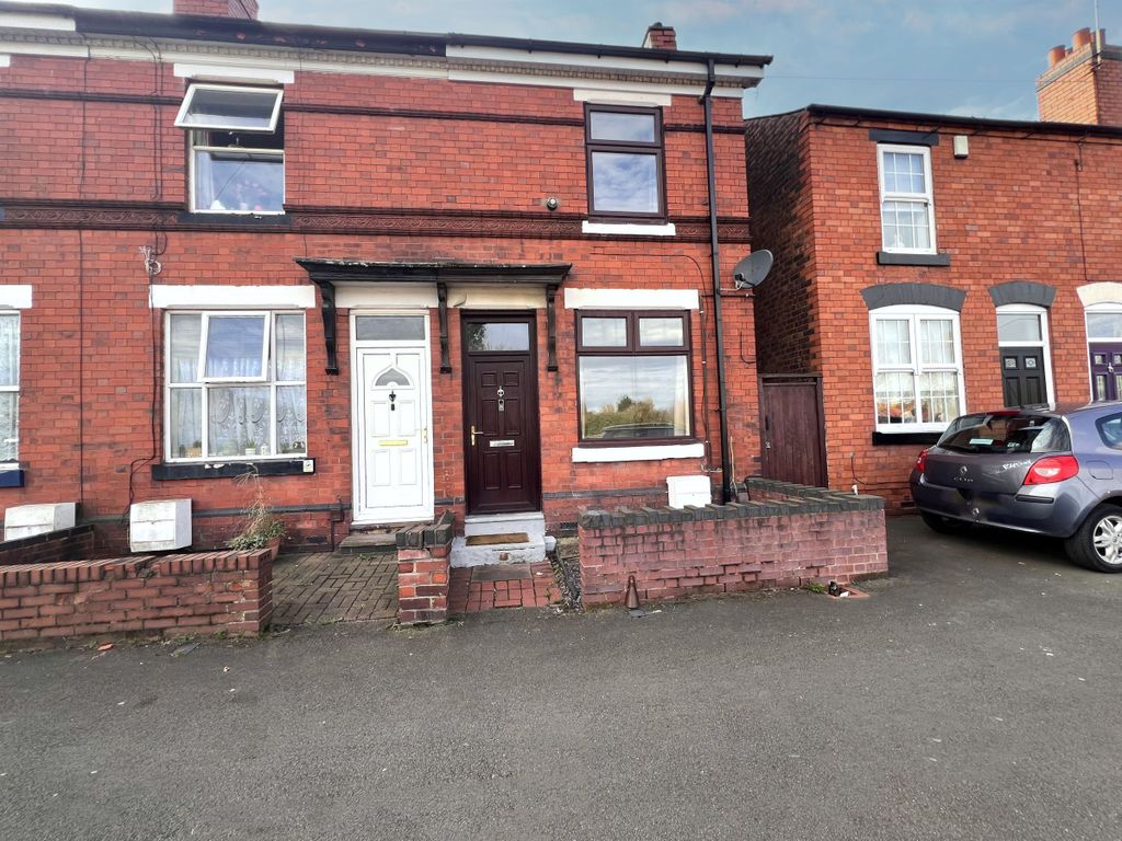 2 bed terraced house for sale in The Crescent, Willenhall WV13, £