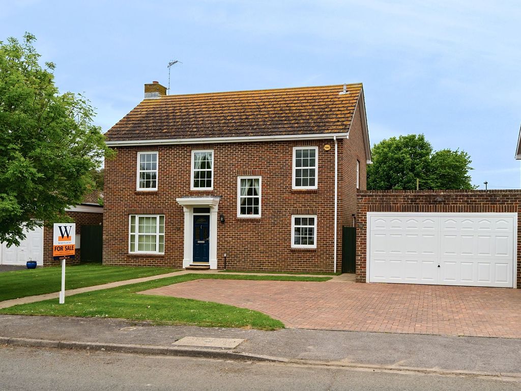 4 bed detached house for sale in Hamilton Gardens, Aldwick, Bognor Regis PO21, £700,000 Zoopla