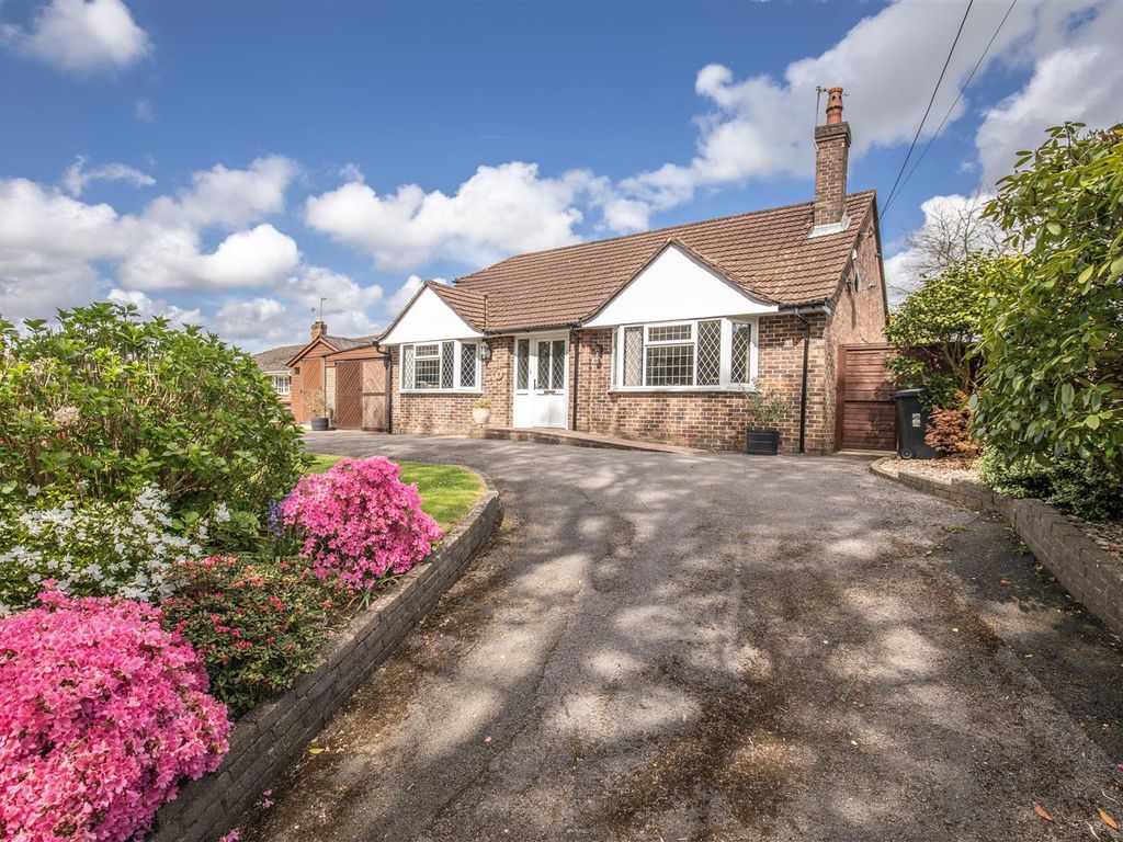 4 bed detached house for sale in Millwood Lane, Maresfield, Uckfield