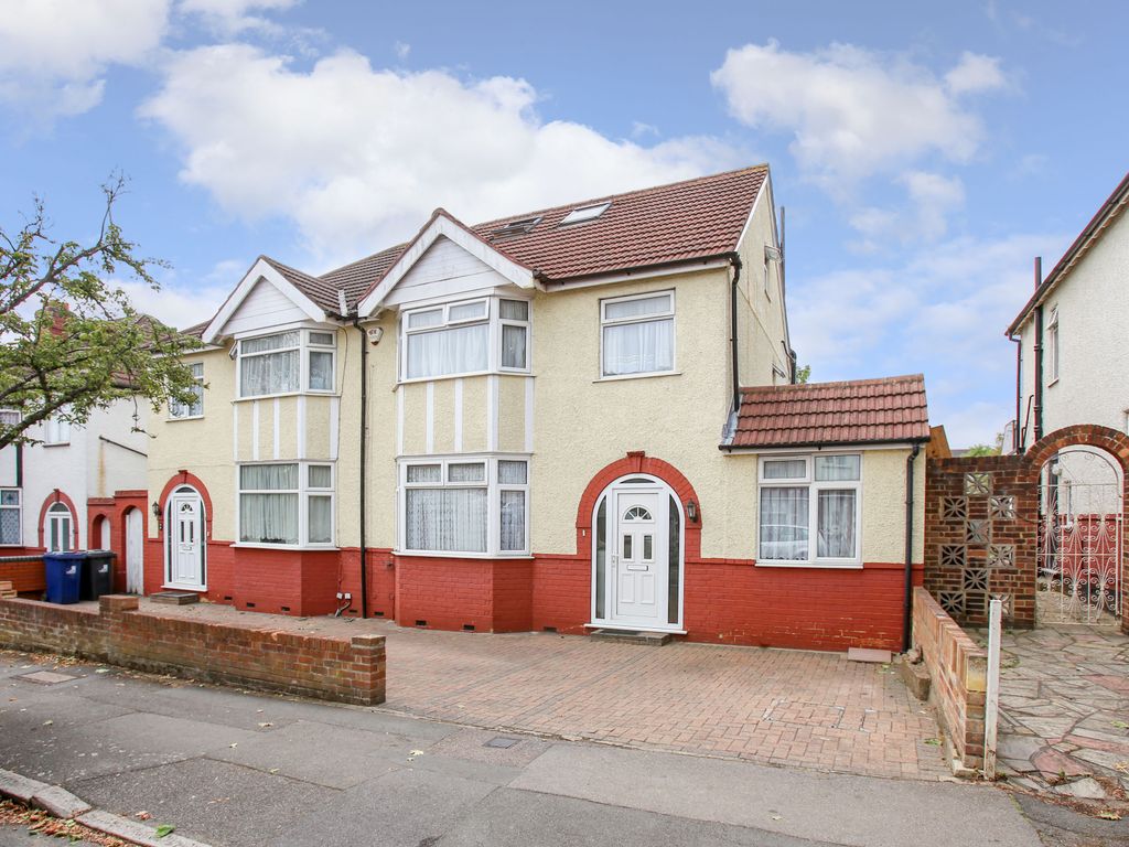 4 bed semidetached house for sale in Locarno Road, Greenford UB6 Zoopla