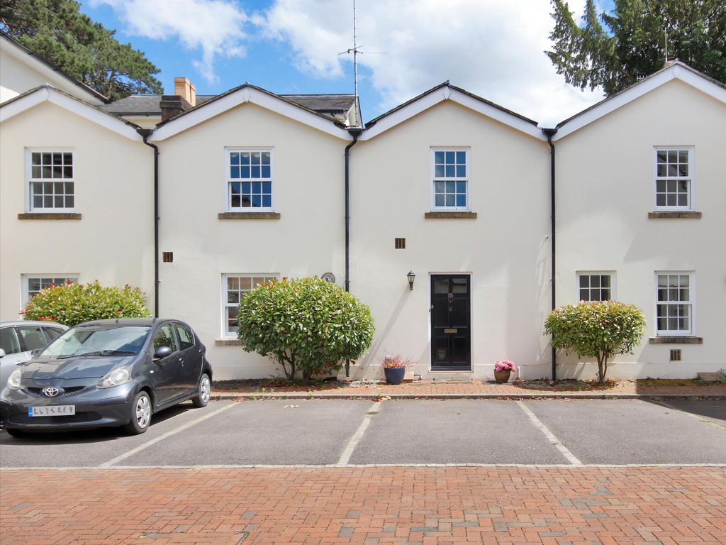 Lanthorne Mews, Tunbridge Wells, Kent TN1  