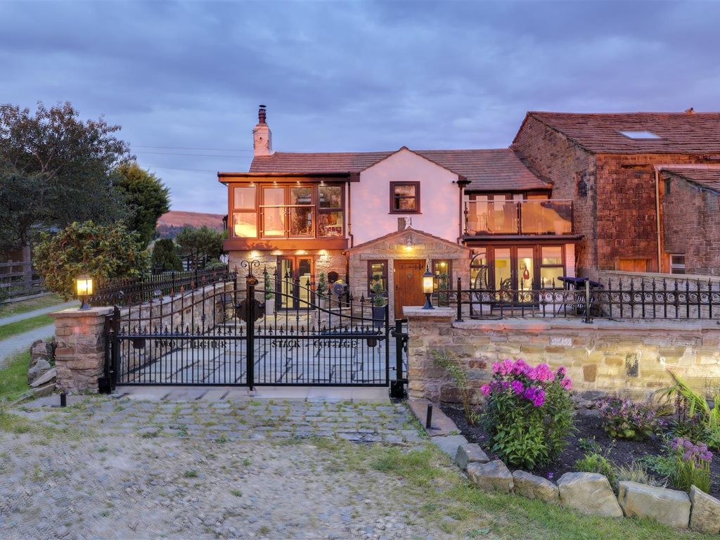 4 bed semidetached house for sale in Higher Stack Cottages, Tong Lane