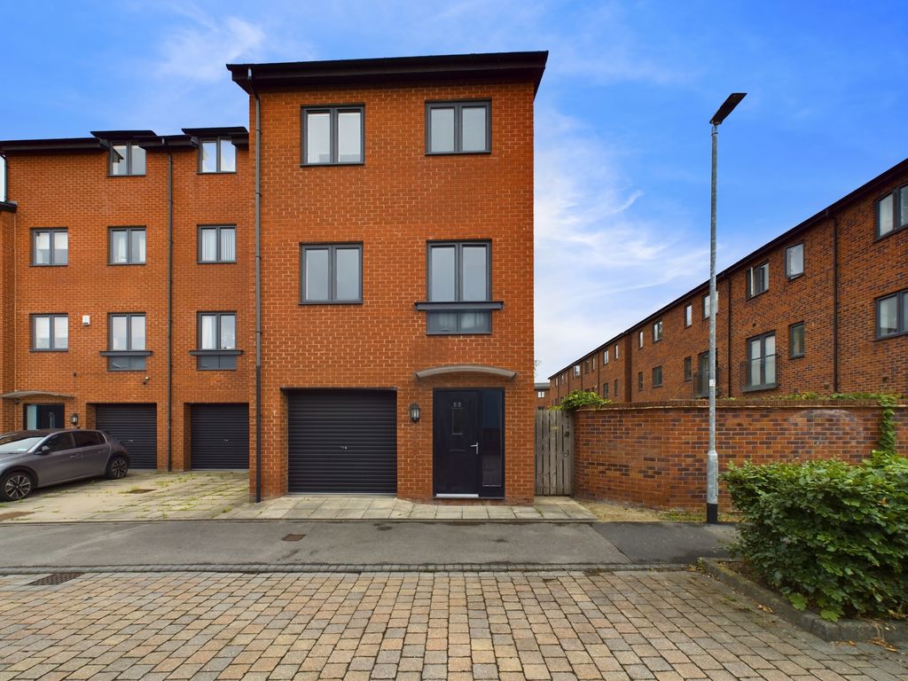 3 bed end terrace house for sale in Yarn Street, Hunslet, Leeds LS10