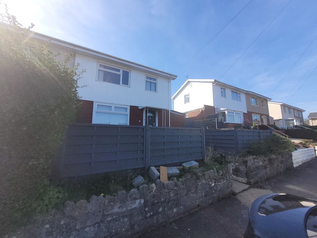 3 bed semidetached house to rent in Sycamore Road, Swansea SA3 Zoopla
