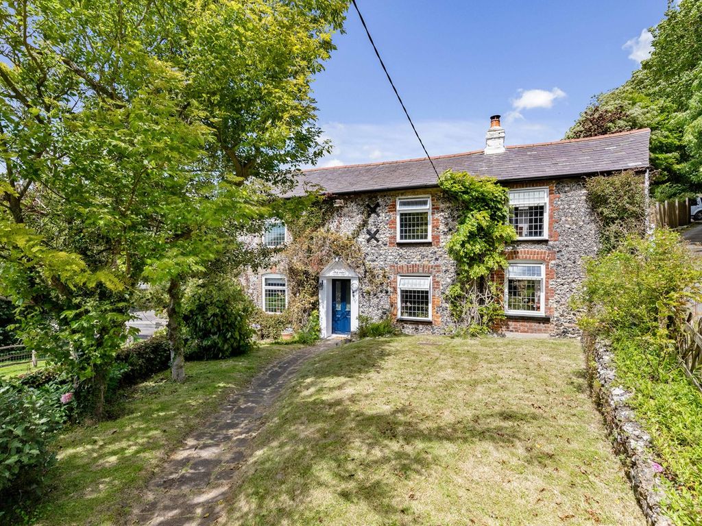 5 bed detached house for sale in Alkham Valley Road, Alkham, Dover CT15