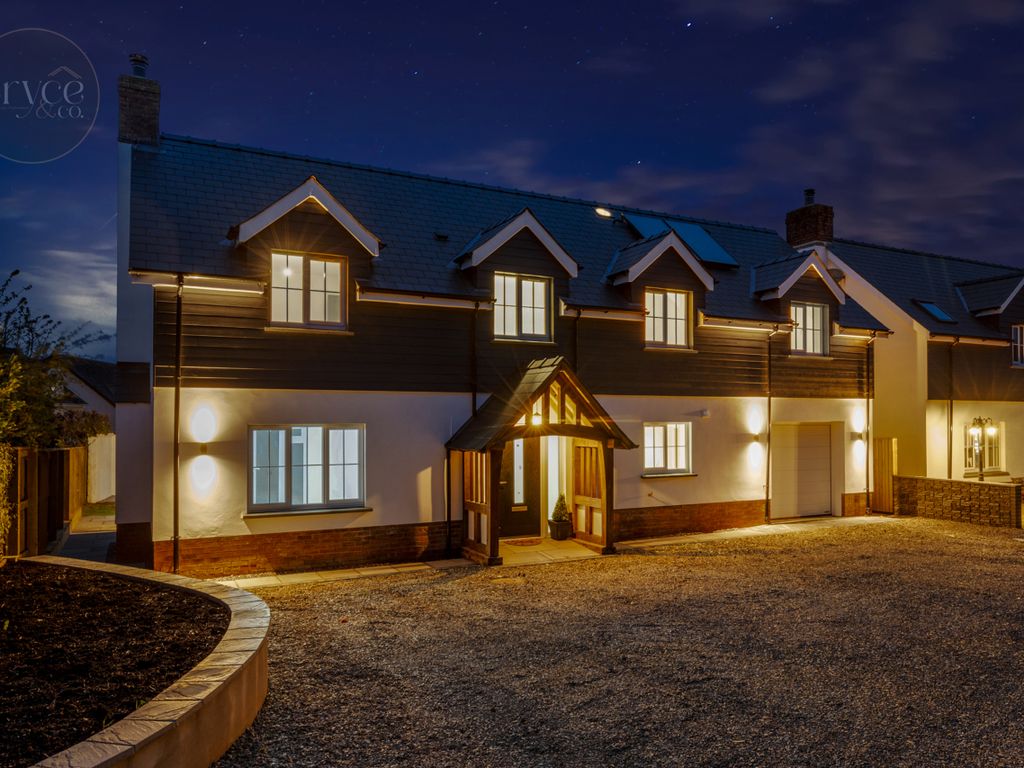 5 bed detached house for sale in Tuckedaway Lodge, Ashdale Lane