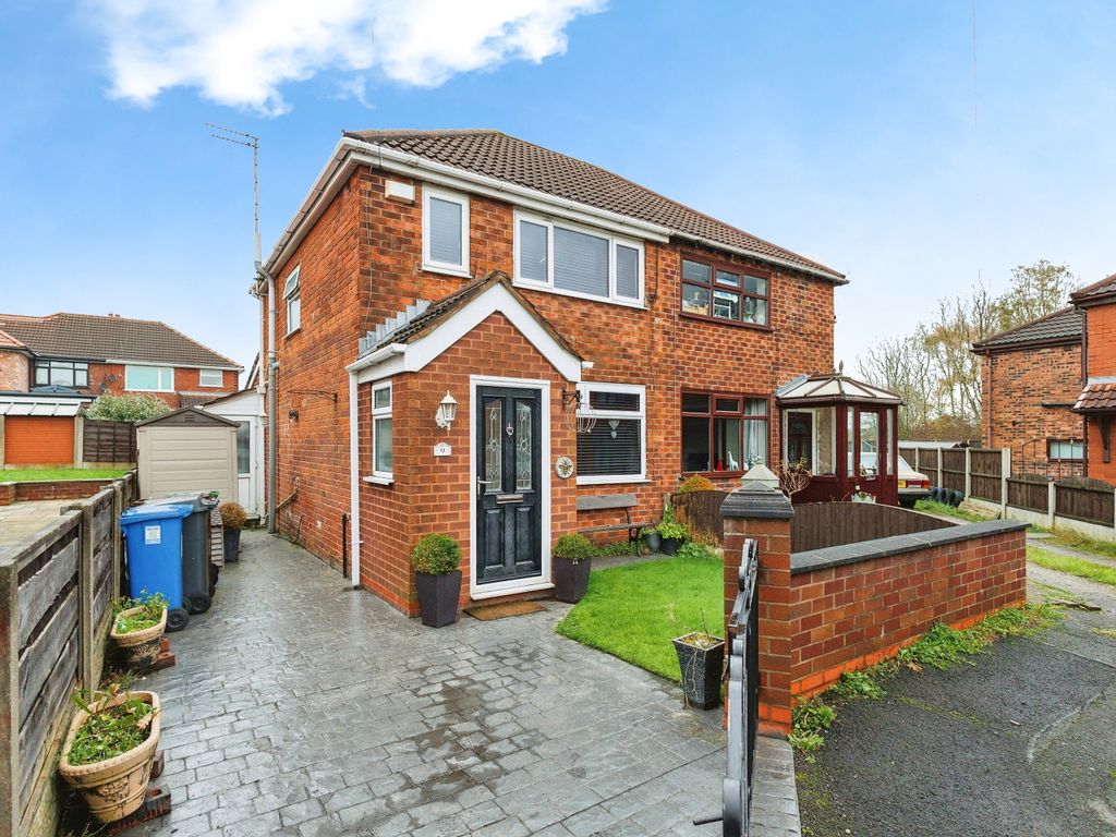 2 bed semidetached house for sale in Lines Road, Droylsden, Manchester