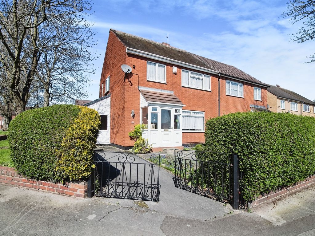 3 bed semidetached house for sale in Pemberton Road, West Bromwich B70