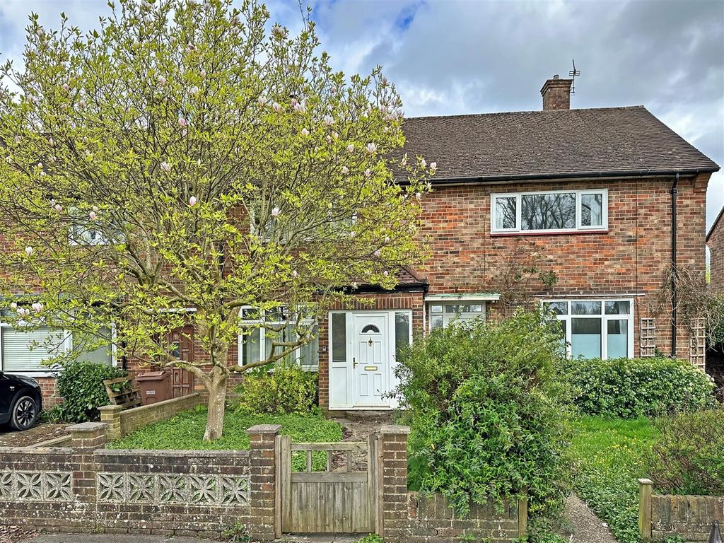 2 bed terraced house for sale in Weldon Way, Merstham, Redhill RH1, £365,000 Zoopla
