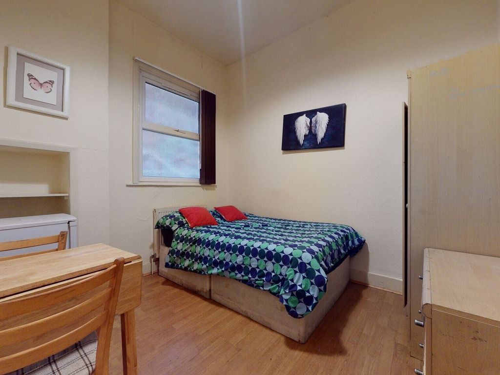 Room to rent in Anson Road, London NW2, £945 pcm Zoopla