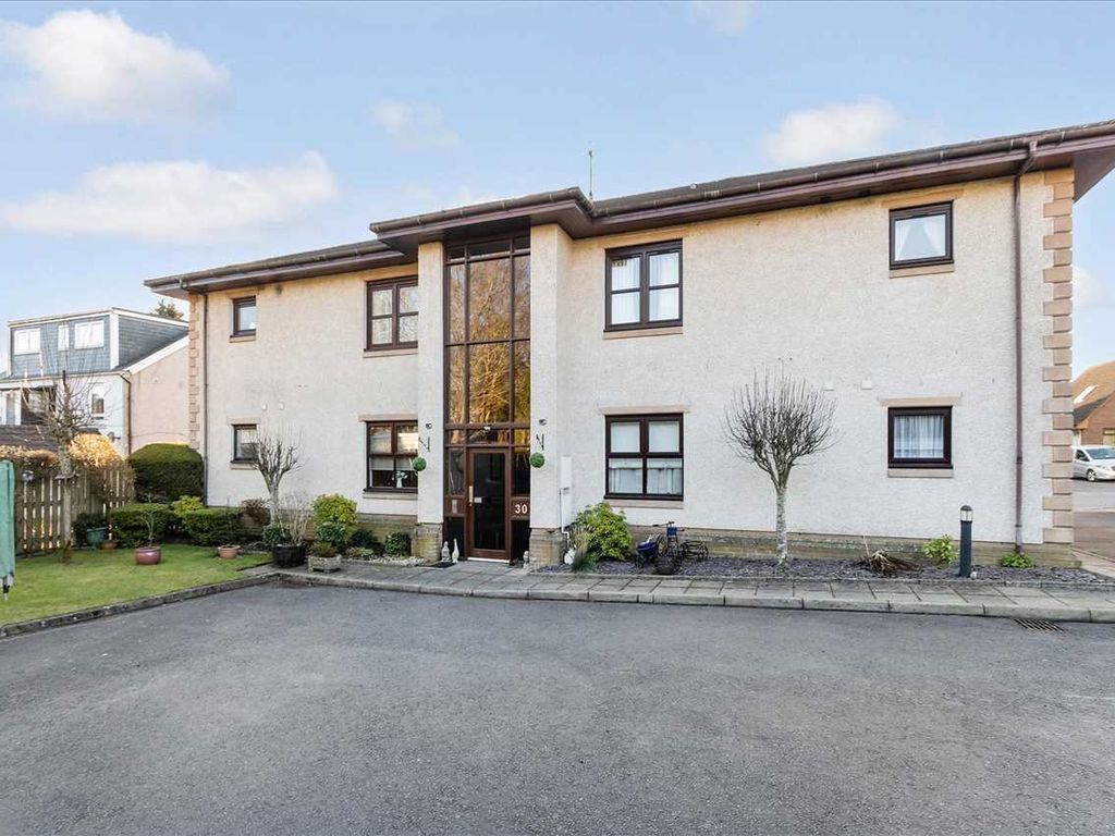 2 bed flat for sale in Hamilton Road, Strathaven, Lauder Court Flat 2