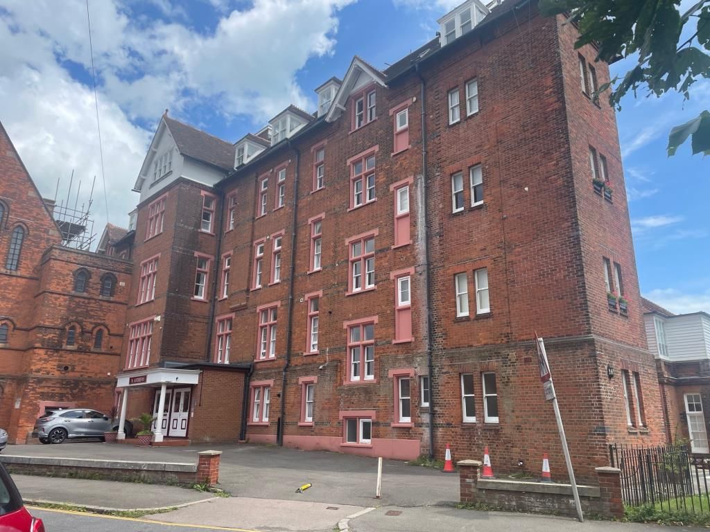 1 bed flat for sale in Flat 2, St. Andrews, The Durlocks, Folkestone