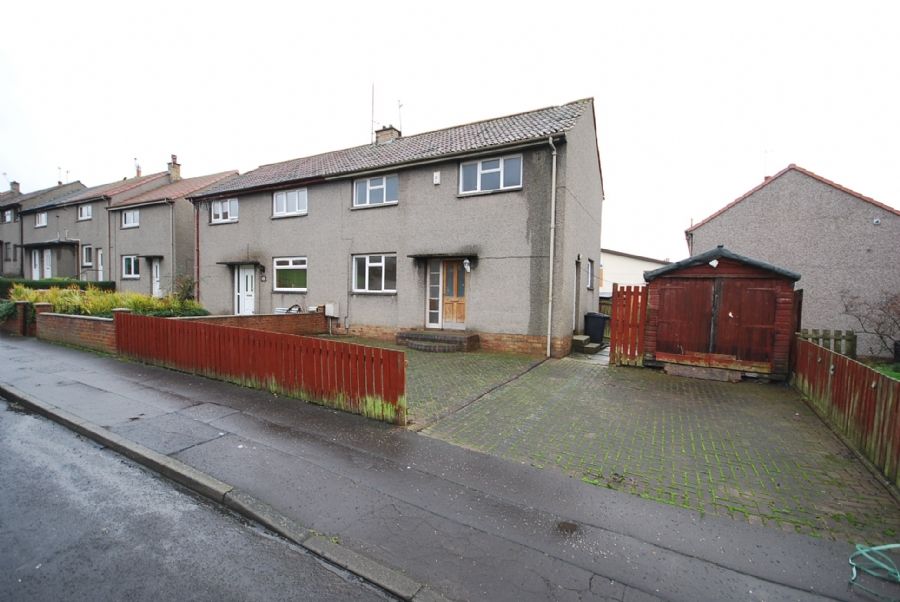 3 bed semidetached house for sale in Cawdor Crescent, Kirkcaldy KY2