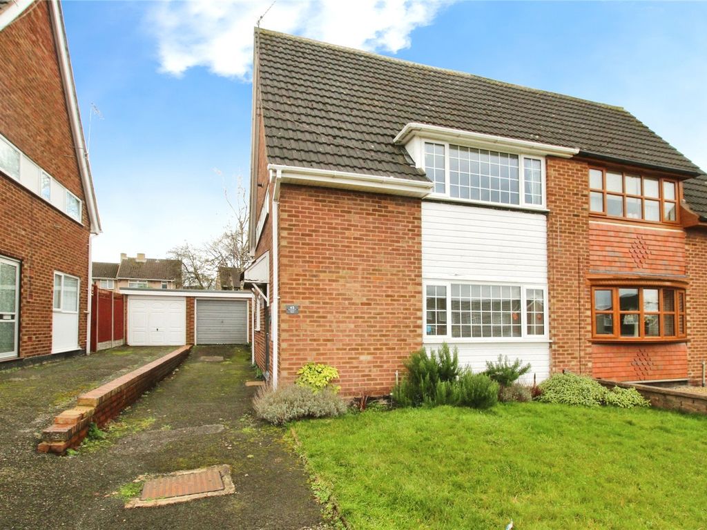 2 bed semidetached house for sale in Derwent Close, Brierley Hill