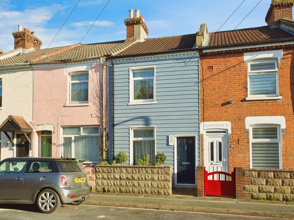 2 bed terraced house for sale in Queens Road, Gosport PO12, £230,000