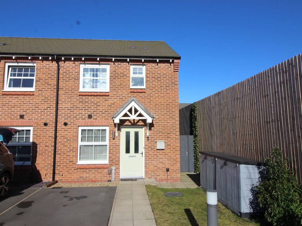3 bed semidetached house for sale in Wheat Close, Aspull WN2 Zoopla