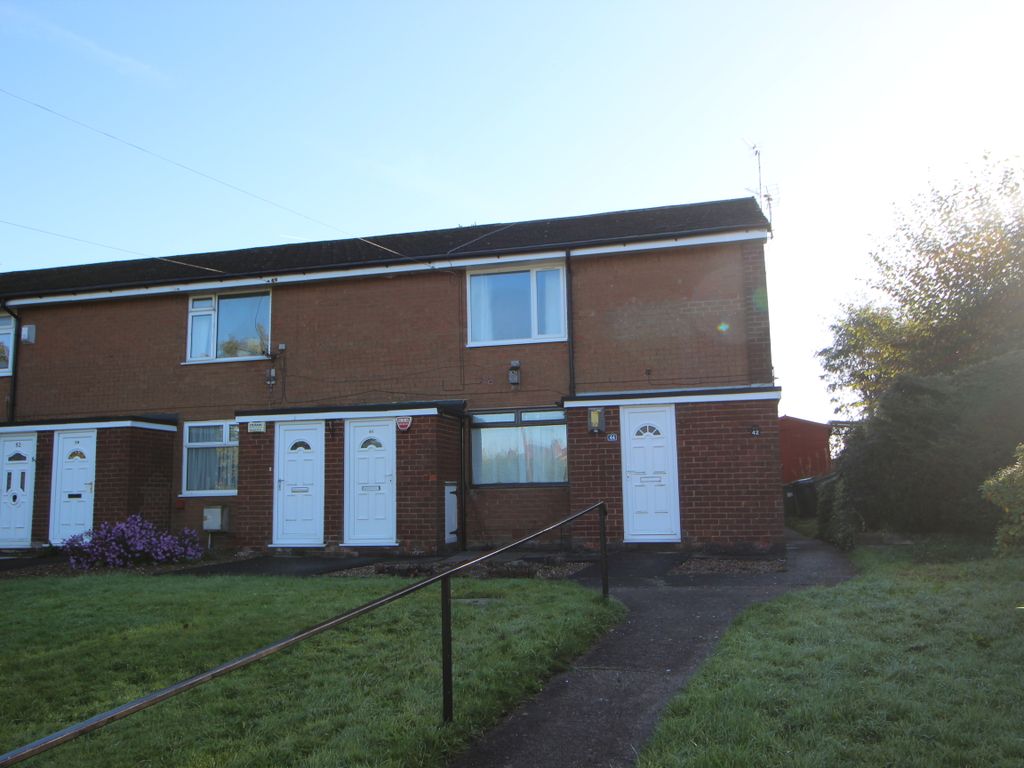 2 bed flat to rent in Prestbury Close, Stockport SK2 Zoopla