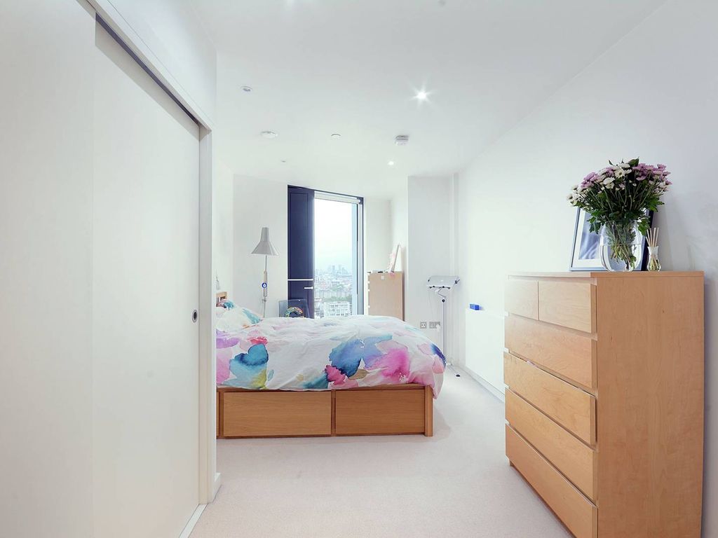 3 bed flat to rent in Walworth Road, Elephant And Castle SE1 Zoopla