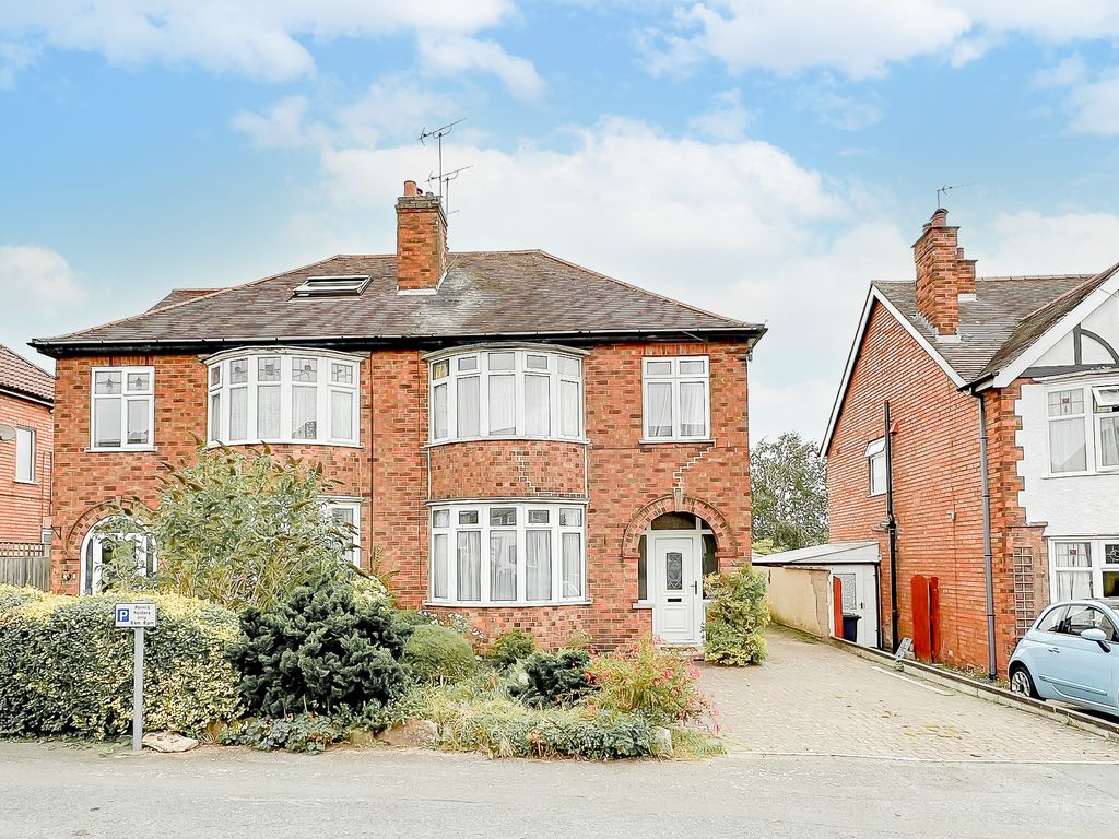 3 bed semidetached house for sale in Elms Avenue, Littleover, Derby