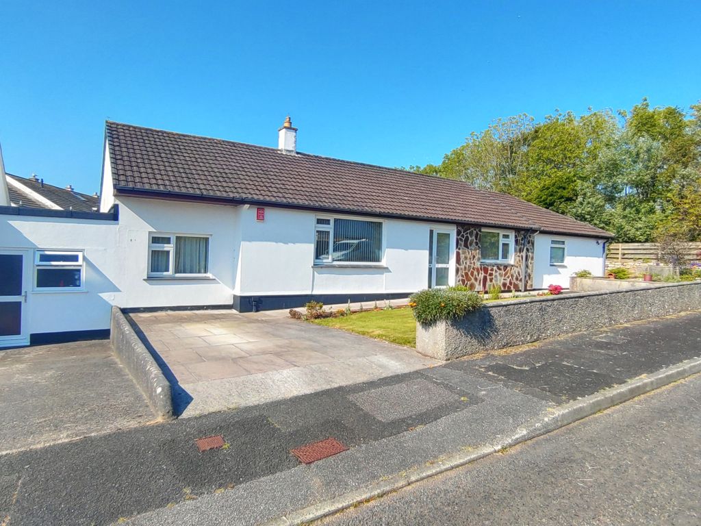 4 bed bungalow for sale in Manor Way, Heamoor TR18 Zoopla