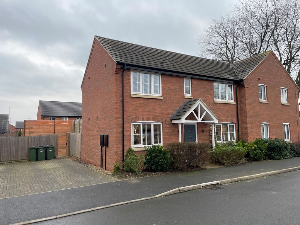 3 bed semidetached house for sale in Spence Lane, Huncote, Leicester