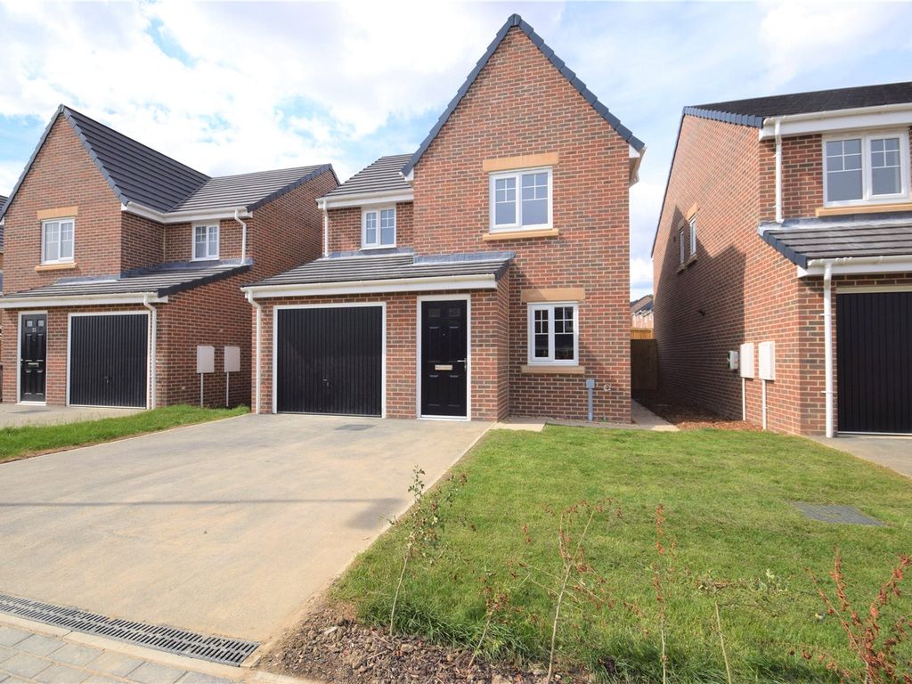 3 bed detached house for sale in Yarn Crescent, Wakefield WF2 Zoopla