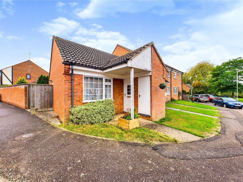 Cob Place, Godmanchester, Huntingdon, Cambridgeshire PE29  