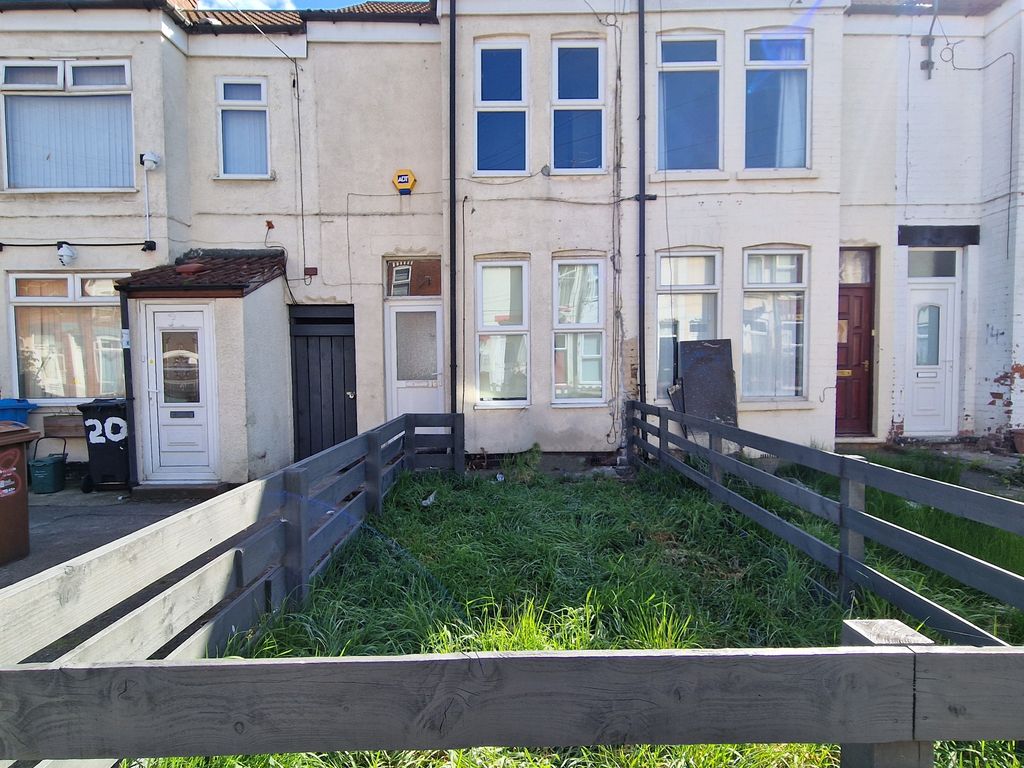 2 bed terraced house for sale in Cyprus Street, Hull HU9, £60,000 Zoopla